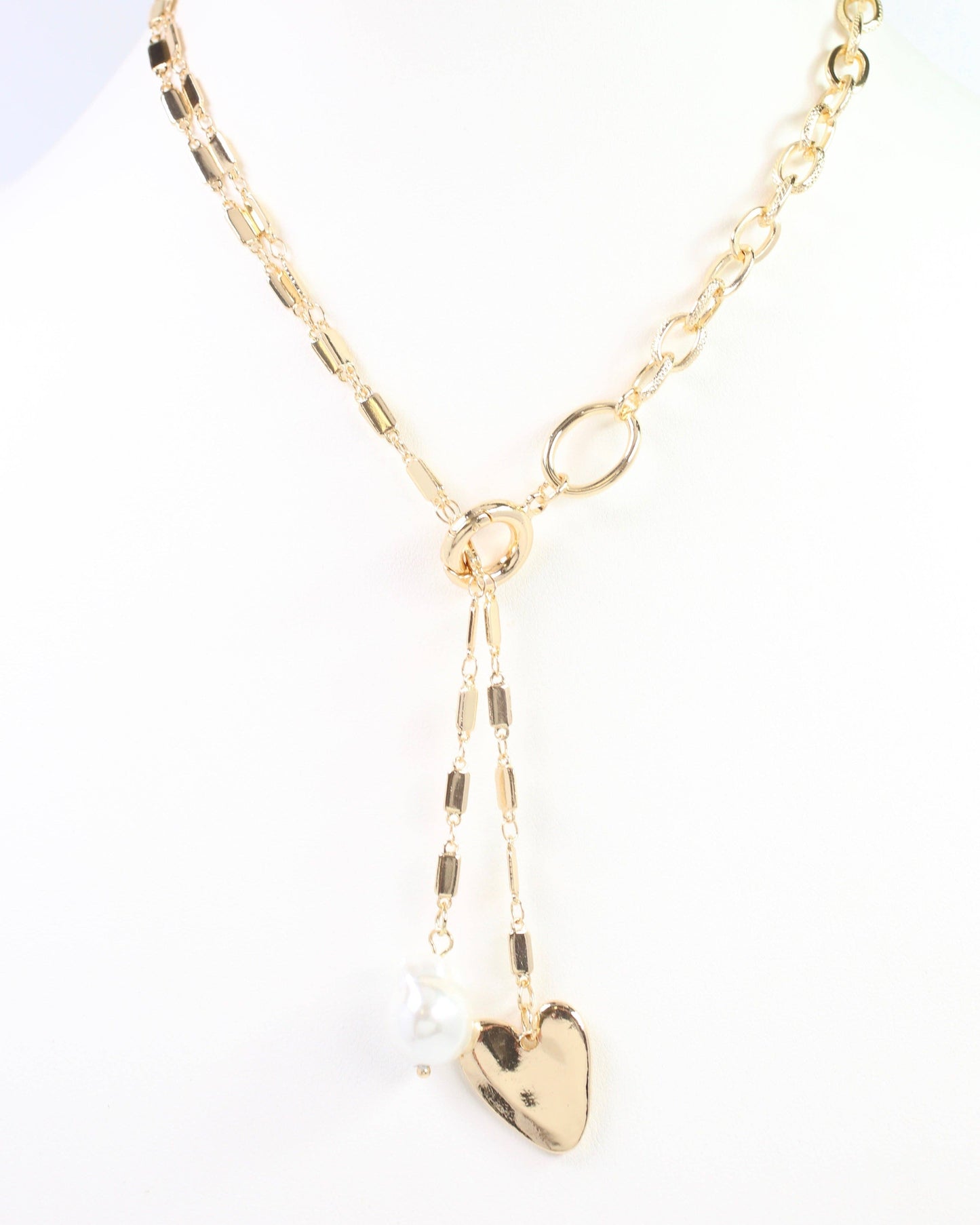Maple Heart and Pearl Pendant Necklace Gold